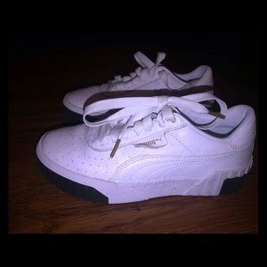 Like new Puma Cali women sneakers. Size 6